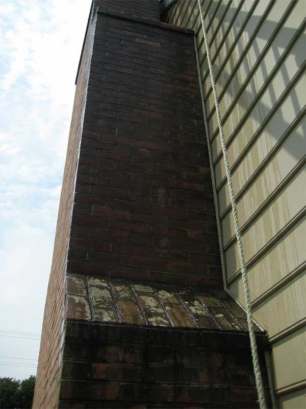 Grimy brick before, Grime Busters Power Washing